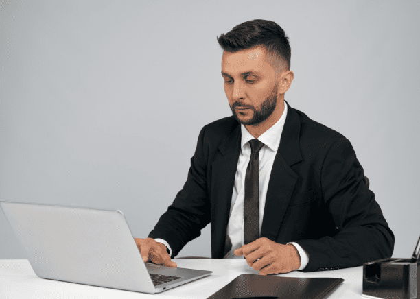 A translation expert performs birth certificate translation using a step-by-step workflow ensuring accuracy.