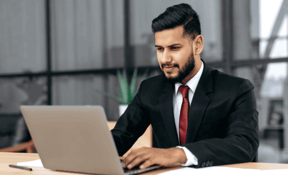 Expert translator providing precise legal doc translation so NJ clients benefit from certified and reliable documentation.